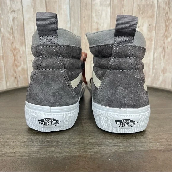 Vans Sk8-Hi MTE “Rabbit Frost/Gray” Sneaker Size 6 Women - Picture 5 of 9